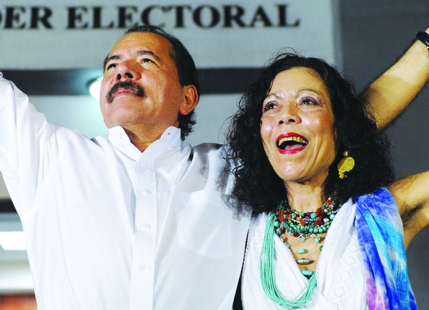 Daniel Ortega junto a su esposa y vicepresidenta de Nicaragua, Rosario Murillo.