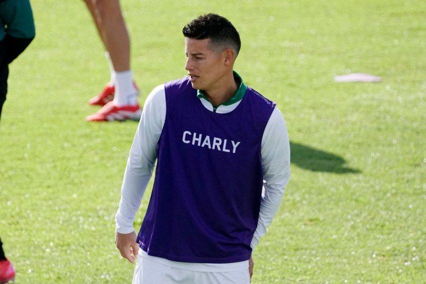 El colombiano James Rodríguez durante una práctica del club León de México, el 14 de enero de 2025.