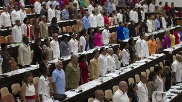 Foto&nbsp;de archivo del 8 de julio de 2018, de un grupo de legisladores que asisten a la sesi&oacute;n ordinaria de la Asamblea Nacional, en La Habana, Cuba.