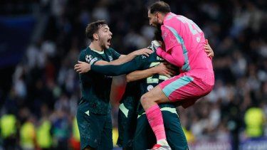 Jugadores del Manchester City celebran luego de vencer al Real Madrid en un partido de la Liga de Campeones, el 10 de diciembre de 2025.