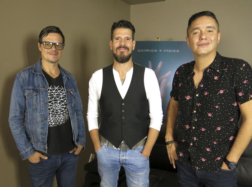 La banda de rock mexicana DLD presenta&nbsp;Química y física, su nuevo tema desde su álbum Futura (2015).