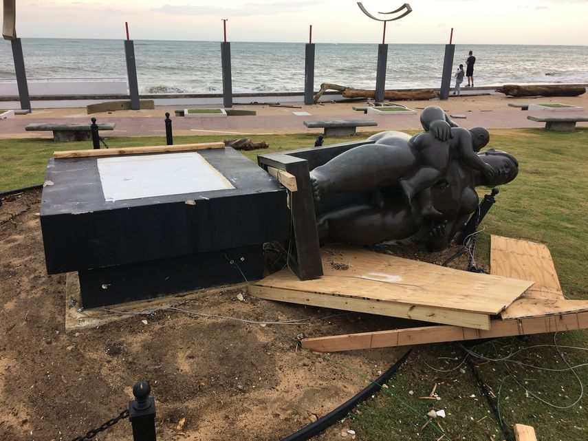 Los puertorriqueños se encontraron &nbsp;un país totalmente devastado tras el paso del huracán María, que con vientos de 250 kilómetros por hora afectó a toda la isla el miércoles, ocasionando inundaciones y destrozos aún por calcular.&nbsp;