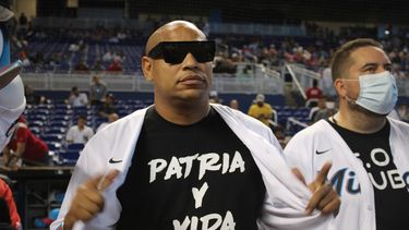 Gente de Zona lanza primera bola y envía fuerte mensaje al régimen castrista