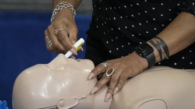 Fue diseñado específicamente para atacar y destruir las acumulaciones tóxicas de la proteína que se sabe que conducen o contribuyen a la demencia, específicamente el Alzhéimer