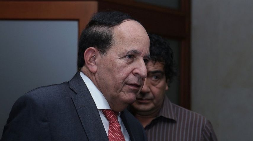 Sobre Ashton también hay otras investigaciones pendientes, la más reciente una investigación preliminar que inició la Corte Suprema por presunto abuso de menores de edad