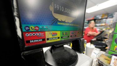 Un puesto de venta de boletos de la lotería Mega Millions, visto en la tienda de conveniencia Save N Time en Harahan, Louisiana, el 26 de julio de 2023.&nbsp;