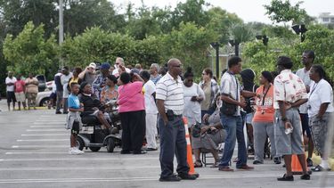 El pasado año se entregaron 1000 pavos, este año asciende a 3000.&nbsp;