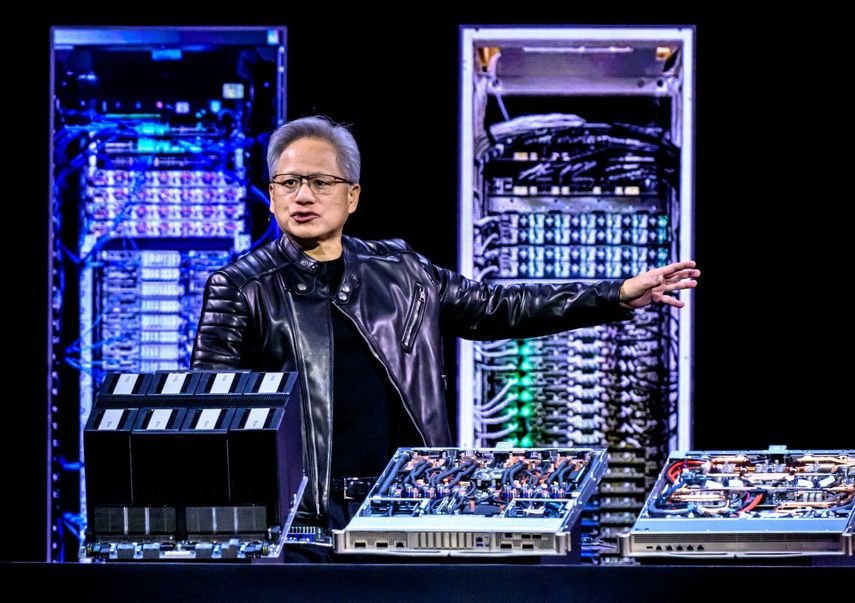 El presidente ejecutivo de Nvidia Jensen Huang durante una conferencia de prensa.