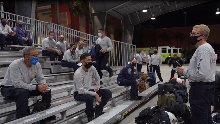 Socorristas de Miami-Dade viajan a Alabama para ayudar en tareas de rescate asociadas al huracán Ida.