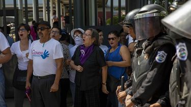 La crisis que atraviesa Nicaragua ha dejado además 325 y 535 muertos, según organismos humanitarios locales e internacionales