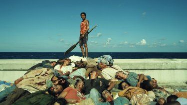 Una escena de la película cubana Juan de los muertos, del director Alejandro Brugués.