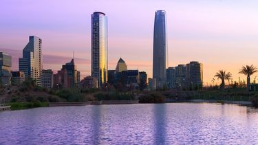 Chile, en el puesto 33 del índice, ha recuperado la posición que perdió el año pasado y se mantiene como la economía más competitiva de Latinoamérica, con un perfil muy estable