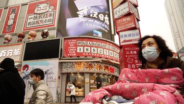 China estrena esta película apoyada por el gobierno antes del aniversario del cierre de 76 días en Wuhan por el brote de coronavirus, detectado por primera vez en la ciudad.&nbsp;