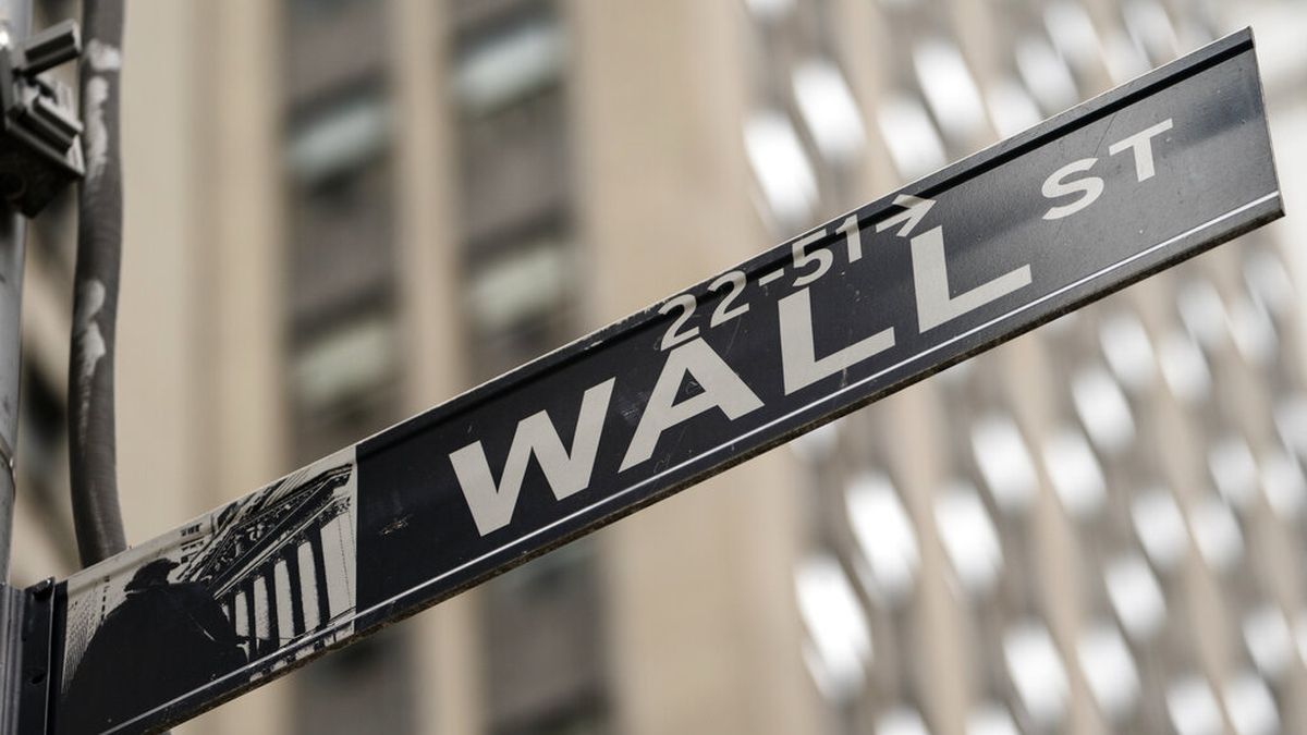 Wall Street closes the second day negatively