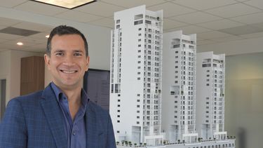 Vanegas confía en que la primera torre del proyecto se entregue en el otoño de 2020.