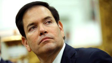 El secretario de Estado, Marco Rubio, asiste a una reunión con el presidente Donald Trump y el primer ministro israelí, Benjamín Netanyahu, en el Despacho Oval de la Casa Blanca el 7 de abril de 2025 en Washington, DC.