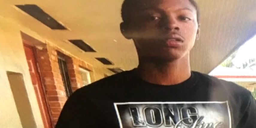 Los familiares identificaron a la víctima como Deion Hudson, de 17 años.