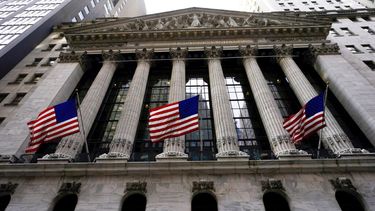 Edificio sede de la Bolsa de Nueva York en Wall Street.