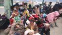 Los migrantes venezolanos se reúnen después de cruzar ilegalmente la frontera entre Bolivia y Chile en Colchane, Chile, el 3 de febrero de 2021. Los migrantes venezolanos se reúnen después de cruzar ilegalmente la frontera entre Bolivia y Chile en Colchane, Chile, el 3 de febrero de 2021.