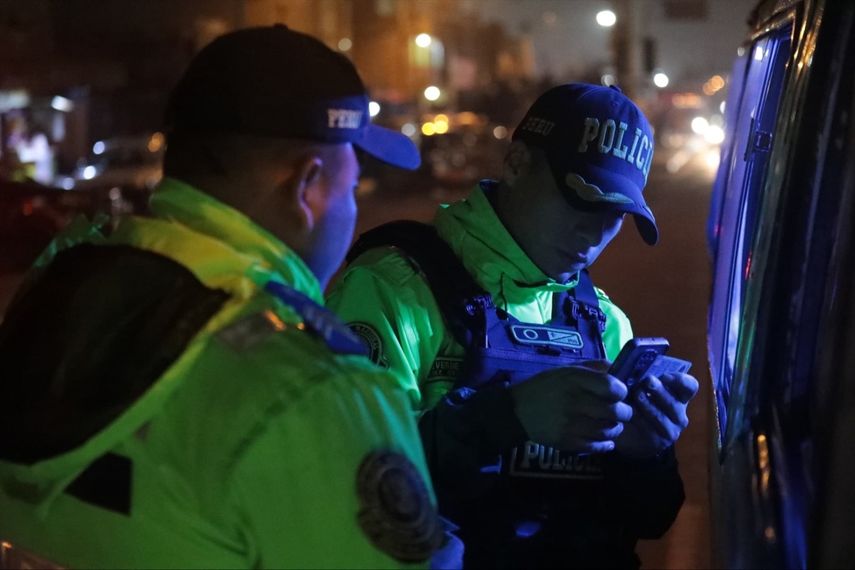 Agentes de la Policía Nacional de Perú.