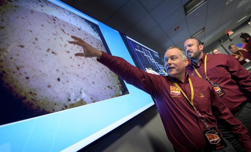 Astronautas de EEUU explican la Misión Insight de la NASA.