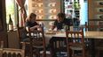 Comensales acuden al restaurantes Xixón, tras la reapertura de salones en Miami-Dade.