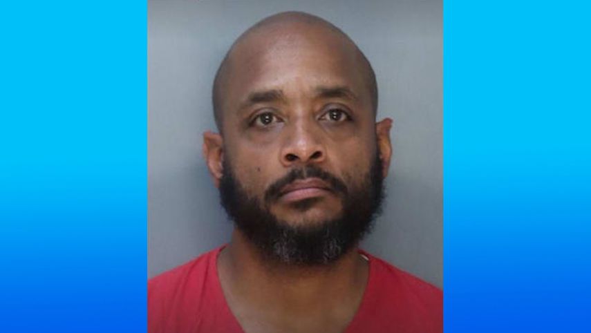 El oficial de policía Guillermo Cuba.