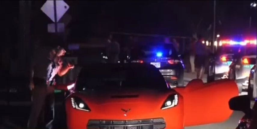 Las jóvenes fueron abordadas frente de una&nbsp;tienda Kohl´s en la calle 88 del suroeste y la avenida 117.