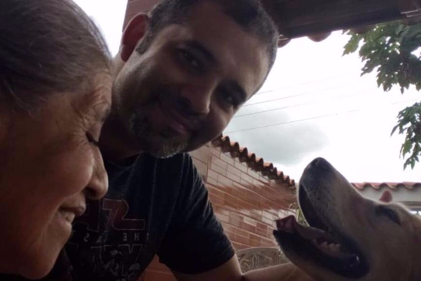 En julio de 2018 la se&ntilde;ora Dora Mart&iacute;nez sufri&oacute; un ACV que le inmoviliz&oacute; todo el lado izquierdo del cuerpo