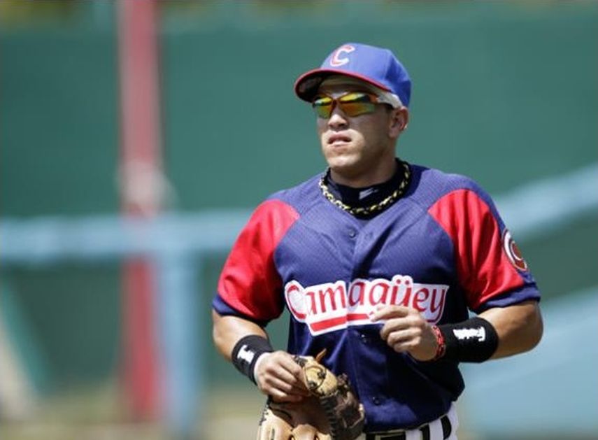 Varona jugó por siete años con Camagüey en las Series Nacionales. (CORTESÍA)