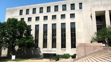 Vista parcial del edificio de la&nbsp;corte federal del Distrito de Columbia, EEUU.