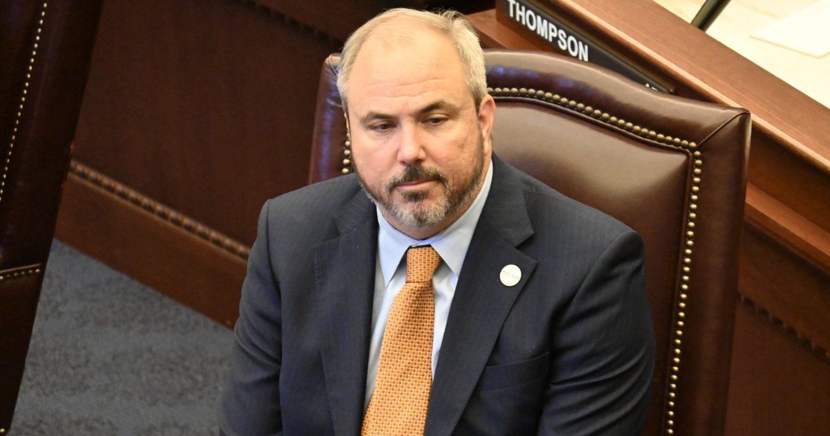 Senado de Florida exige revelar vacunas y químicos presentes en alimentos y cosméticos
