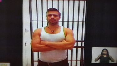 Imagen tomada del video de Leopoldo López publicado este miércoles como fe de vida del líder opositor.