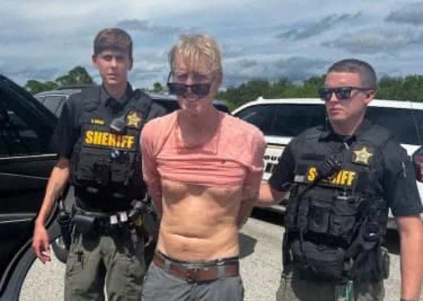 Autoridades de la Florida durante el arresto de Ryan Wesley Routh, en Palm Beach.