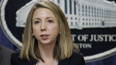 La exfiscal del Distrito Este de Virginia, Jessica Aber, durante una conferencia de prensa en el Departamento de Justicia de EEUU el 6 de diciembre de 2023 en Washington, D. C.&nbsp;