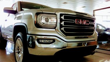 Ventas de General Motors caen 11,8% en 2020, pero repuntan a final de año