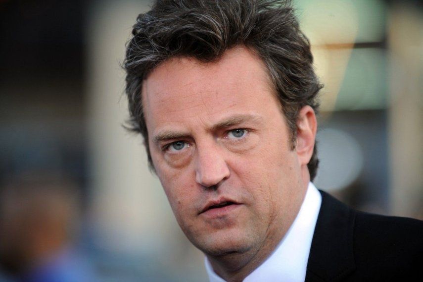 En esta imagen del 14 de abril de 2009, el actor Matthew Perry arriba al estreno en Los Ángeles de la película 17 Again.