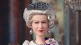 Esta fotografía proporcionada por Mattel muestra la nueva muñeca Barbie inspirada en la reina Isabel II de Gran Bretaña.&nbsp;
