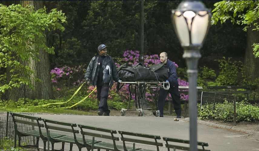 Los servicios de emergencias recuperaron el segundo cadáver, de un hombre y en un avanzado estado de descomposición, a primera hora de la mañana.