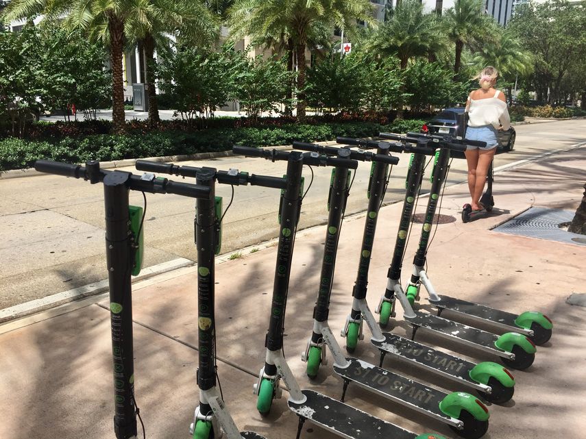 Los aficionados tendr&aacute;n la opci&oacute;n de ir en e-scooter al festival del Bay Front Park.&nbsp;