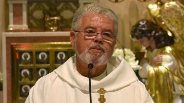 El padre José Conrado.&nbsp;