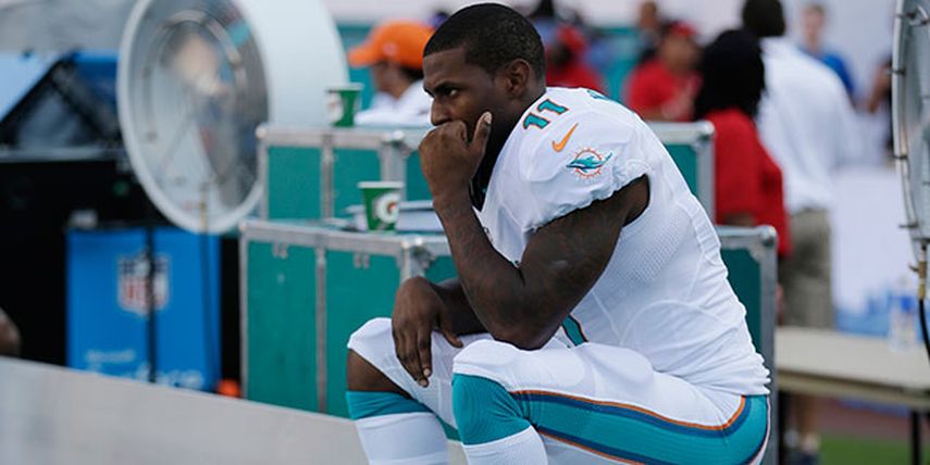 Miami cerró la campaña con ocho ganados y ocho perdidos (AP)
