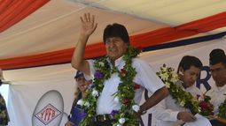 ¿Qué tiene que ver Estados Unidos, qué tiene que amenazar, amedrentar?, cuestionó Morales