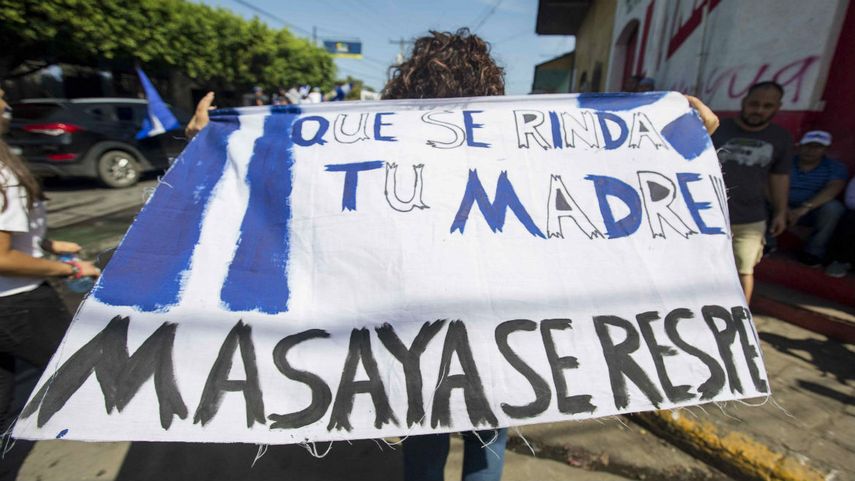 Manifestantes participan en una protesta contra el Gobierno de Daniel Ortega en la ciudad de Masaya, Nicaragua.