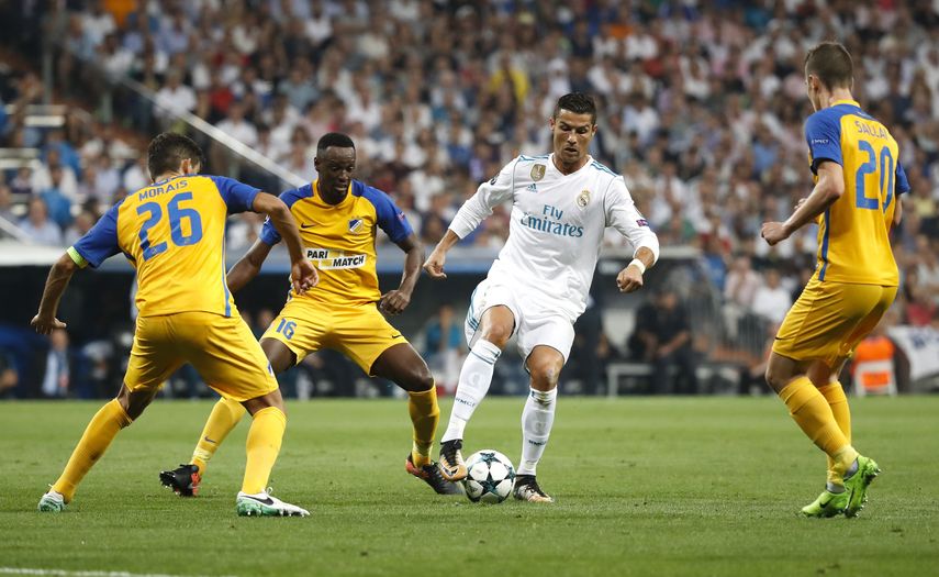 Cristiano Ronaldo causó peligro en varias ocasiones a la defensa del&nbsp;Apoel Nicosia de Chipre.&nbsp;