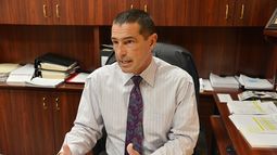 Jorge García director administrativo de la Oficina de Relaciones Públicas del Distrito Escolar confía en la aprobación de la propuesta