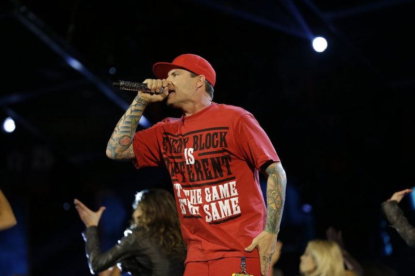 En esta fotograf&iacute;a del 15 de febrero de 2014 el cantante Vanilla Ice durante su presentaci&oacute;n en la competencia de habilidades en el juego de estrellas de la NBA en Nueva Orleans.&nbsp;
