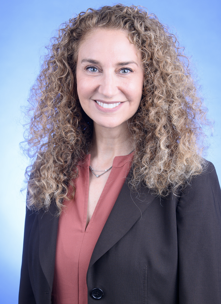 Stacy L. Miller. P.E., directora del Departamento de Transporte y Obras Públicas del Condado Miami-Dade.