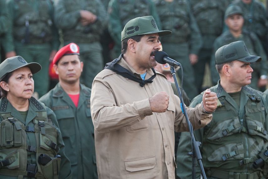 El tren Ejecutivo de Maduro está compuesto por 11 militares