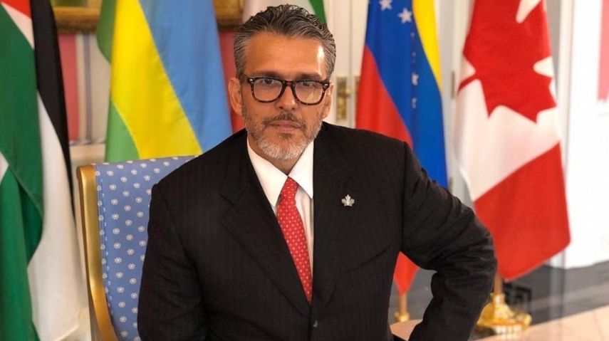 El Embajador de Venezuela ante Canadá, Orlando Viera-Blanco.